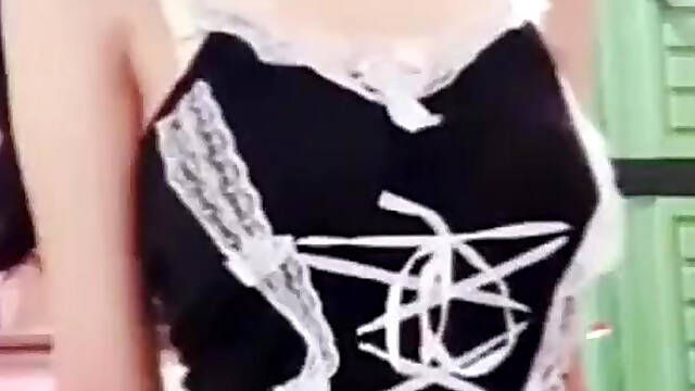 Andini Pake Baju Haram Viral