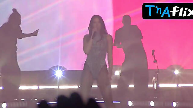 Dua Lipa Butt, Bikini Scene in Dua Lipa Sexy In Live 2022