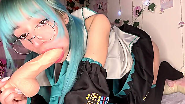 Anal creampie with dildo in cosplay costume