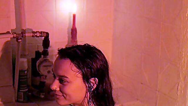 SMALL TIT BRUNETTE TATTOOED TEEN GIRLFRIEND CAUGHT IN SHOWER