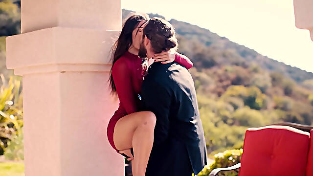 Kylie Rocket fucking furiously outside