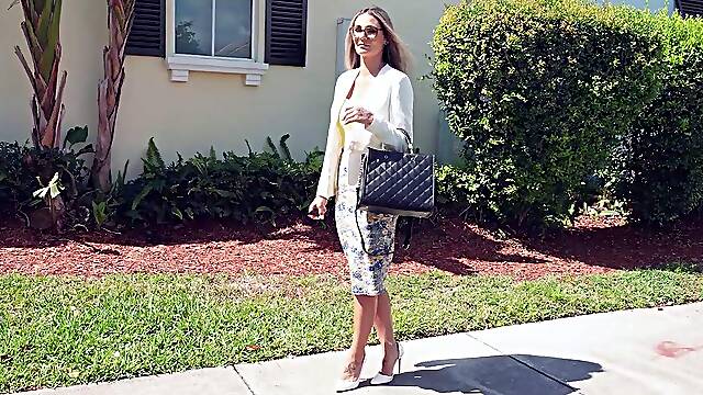 Metisse Lunettes, Maman Jupe, Maman En Rue, Talons Hauts Rue