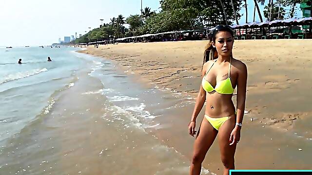 Hot Thai bikini girl taken to a hotel after a pickup on the beach