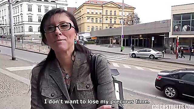 Amateur brunette is giving a blowjob to a stranger and getting fucked in a public place