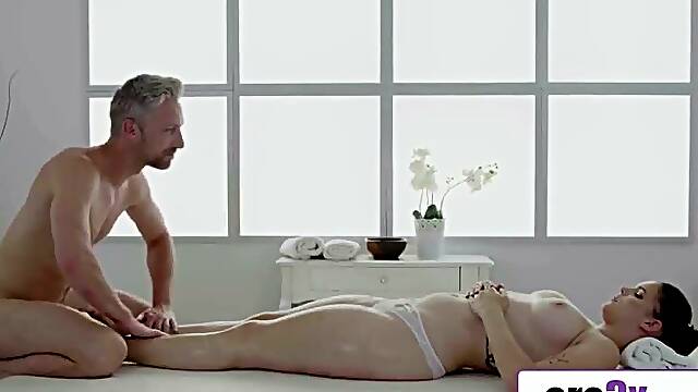Buxom Babe Takes a Hard Cock from Her Naked Masseur