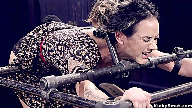 Bdsm Extreme Bizarre, Pezones Atados, Jovencita Dolor
