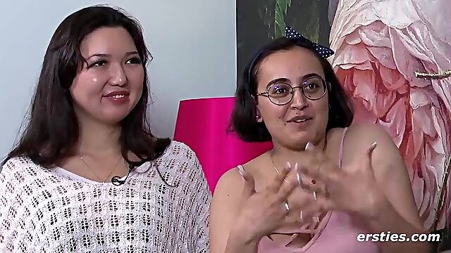 Naturales Aficionadas, Novia Lesbian, Vecina De Al Lado, Lesbuanas Lamer Culo