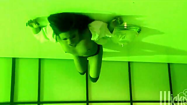 Mika Tan, Hot Alien SciFi Sex! Cougar with Alien Scales Fucks on the Ceiling!