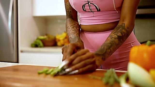 Jodi jousts in searing kitchen heat