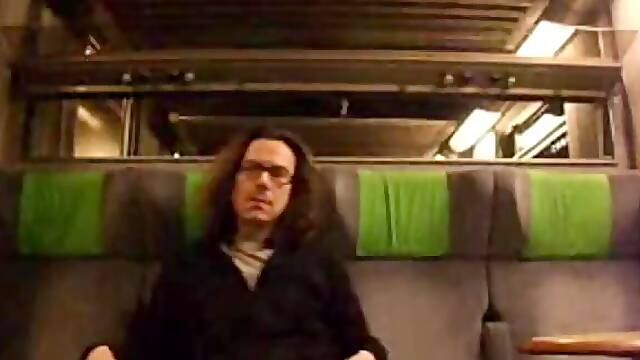 Risky public stroking exhibe on educate