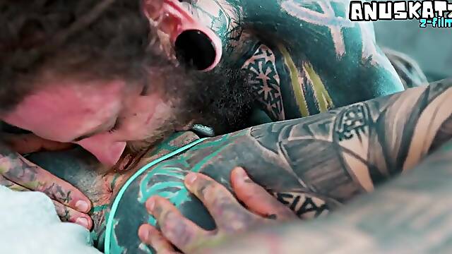 ANAL loving hippie gets screwed and cum overspread by tattooed stud with large penis