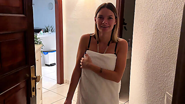 I Knock on My Pregnant Neighbors Door, She Lets Me Into the House, Sucks My Cock and Gets Fucked