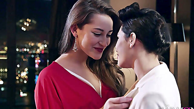 Sweet lesbians making out
