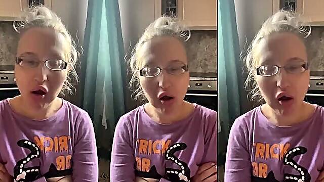 ASMR Chew Sound Effect with Slow Motion - ASMR, Bubble Gum Fetish, Eye Glasses Fetish, Lip Fetish