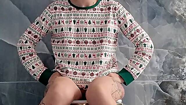 Toilet Goddess – Smell My Hot Farts Up Close