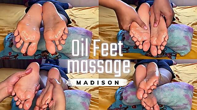 Oil Foot Massage: All Over my soft soles and toes