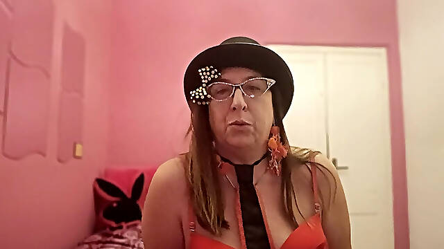 Veronica Rossi Official - Your MILF, Ever Wilder for You