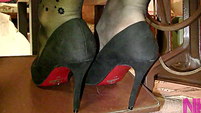 Vintage_sewing on My Granny's Old Sewing Machine in Black Pantyhose and Suede Louboutins