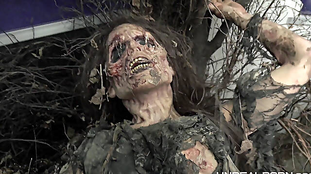 Unreal Porn 7: Zombie